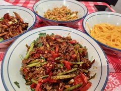 -荆九爷爆炒桥头三嫩(云南北路店)