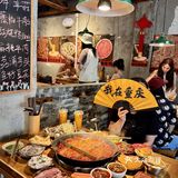 ✔观音桥这家火锅太野！！市井气chao浓…