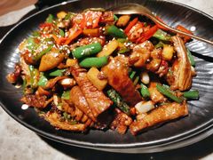 霸道尖椒肥肠-黄晓猫剁椒大鱼头(海岸城店)