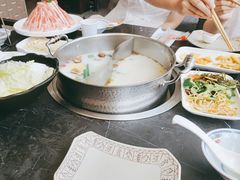 -江小渔鲜鱼火锅(西二道街店)