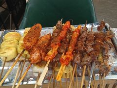 -云晓光头烧烤吧(德平路店)