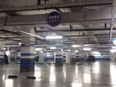 -百联中环购物广场-停车场