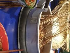 -马路边边 传媒大学店