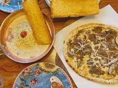 -I HOLIC艾豪丽披萨(KKone店)