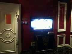 -音皇乐友汇量贩式KTV