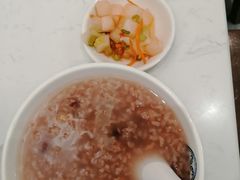 花生赤豆粥-李与白包子铺(桐梓林店)