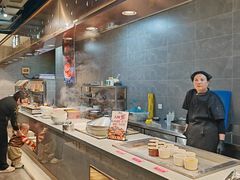 -遇上西雅图多融合海鲜自助餐厅(中房金谊广场店)