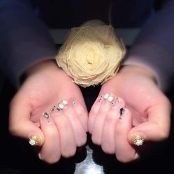 -EMILY艾枚莉美甲美睫·美颜·现磨咖啡