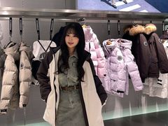 -王府井奥莱棋盘山小镇
