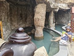 -裕龙汤泉