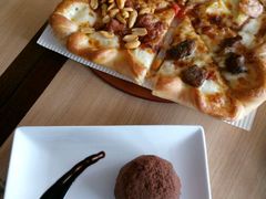 -必胜客(WOW南雄店)