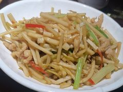 -缪氏川菜(深圳北站缤果空间店)