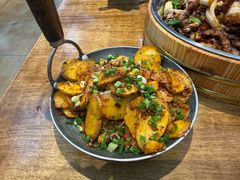-佬缸炮江湖川菜(玉林店)