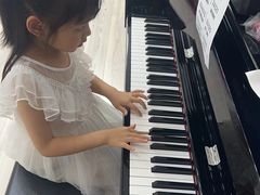 -小荧星艺校(浦东中环分校)