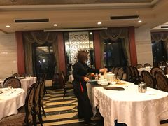 -品悦酒店(三林古镇店)