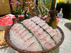 游水东南亚老虎斑-ONE FULL 古董港式海鲜火锅