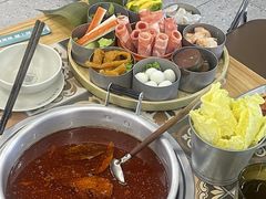 -顶上头·螺蛳火锅(五一新村店)