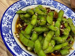 -江城燕子大排档(江汉路步行街店)