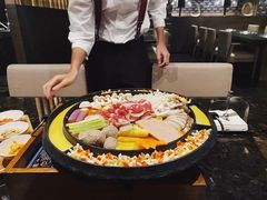 -雾山韩式烤肉·海南糟粕&椰子鸡火锅·海景餐厅(三亚绿发山海天JW万豪酒店)