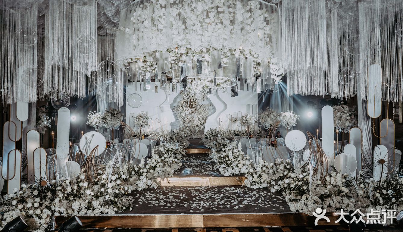 万千婚礼创意空间