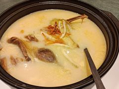 扁尖老鸭汤-望乡楼上海菜(日月光店)