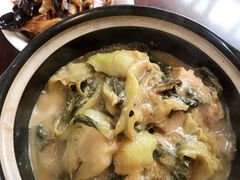 -亭下湖饭店(康岭店)