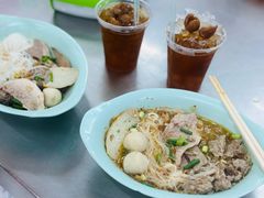 -榮泰米粉湯(Left Shop)