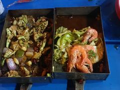 -老东镇啤酒屋海鲜加工·蒸汽海鲜·海鲜烧烤(台东店)