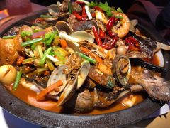 -鸣记脆皮烤鱼·海鲜烤鱼(三八广场店)