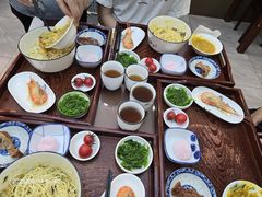 -百年老字号·观振兴蟹黄面·三虾面·苏式面(观前街富仁坊巷店)