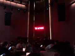 -TZ House音乐现场(来福士中心店)