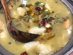 -周鱼小馆石锅酸菜鱼(活力汇店)