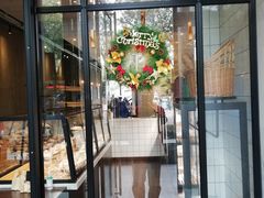 面包甜点陈列柜-81bakery(关山路店)