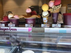 面包甜点陈列柜-哈根达斯(美罗城店)