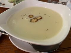 -普兰达德国餐厅·德式脆皮烤猪肘·自酿啤酒(观唐店)