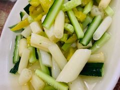 -湖南人家湘菜馆(镇江路店)