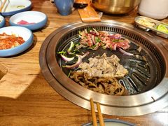 -明洞阿姨·韩式酱蟹烤肉·创意料理(三元桥店)