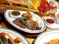 -Famous肥猫墨西哥音乐餐吧(五棵松华熙LIVE店)