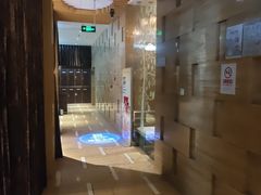 -裕龙汤泉