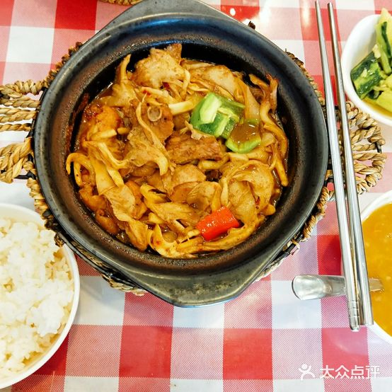 小鸡炖磨菇(大学城店)