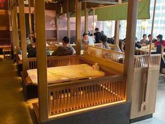面包甜点陈列柜-弄堂里(西溪龙湖天街店)