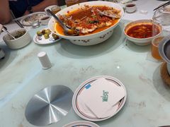 -湘阅•威海海鲜•湖南味道(华宝店)