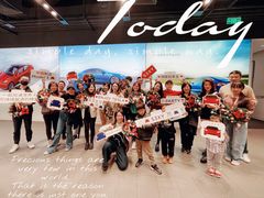 -TESLA 特斯拉(上海太古汇体验店)