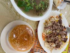 -吾斯曼珍珠抓饭王