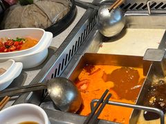 -海底捞火锅(新松江路店)