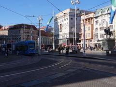 -耶拉契奇总督广场