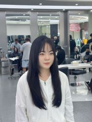 -MOVAN  HAIR莫凡匠人发型屋