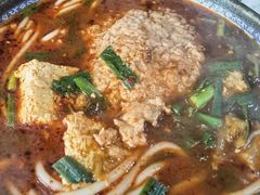 臭豆腐鲜肉小锅米线-铁朋小锅米线(金星店)