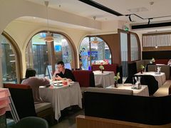 -阿妮叶李(光谷世界城店)