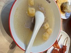 -小杨生煎(金山百联购物中心3楼店)